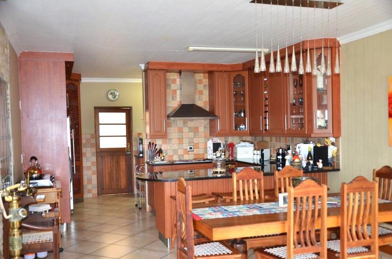 4 Bedroom Property for Sale in Island View Western Cape